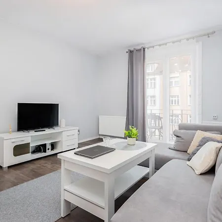 Apartament Dworcowa By Renters