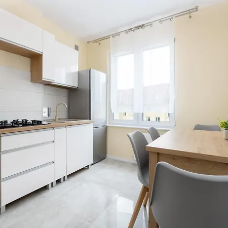 Dworcowa By Renters * Kołobrzeg